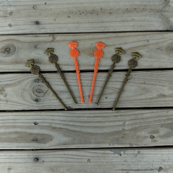 6 Vintage Quality Inn Hotel Motel Drink Stirrers Sizzle SticksBarware Bar - Picture 1 of 3